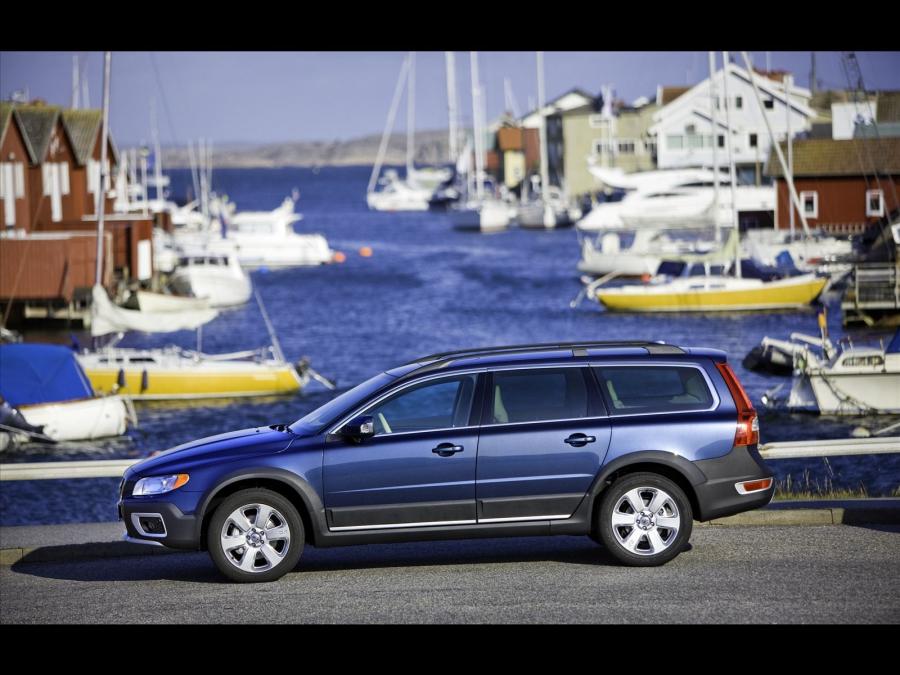  Volvo XC70 3.2 AWD 2008 года  (фото 19 из 68)